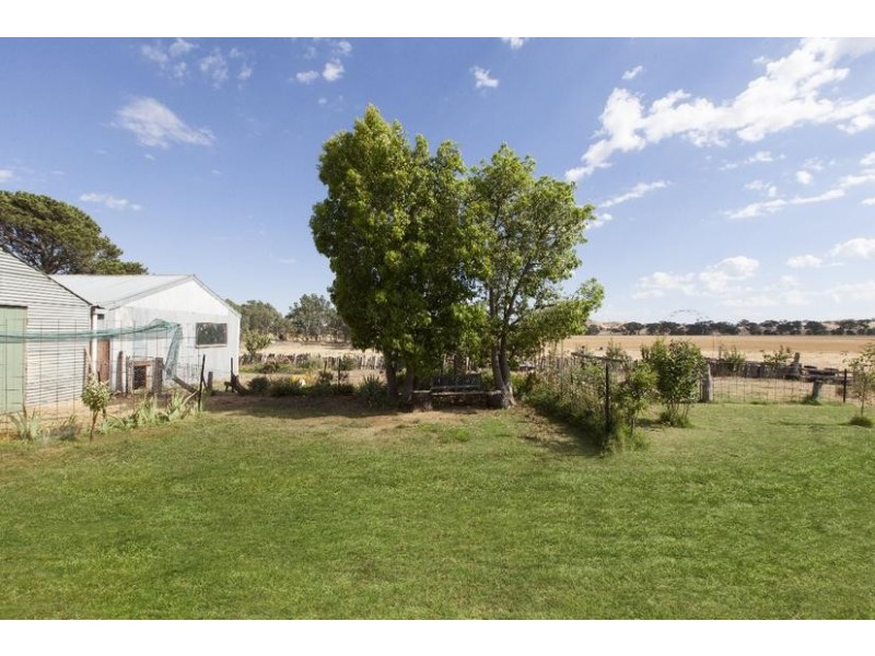 696 Ararat – St Arnaud Road, Crowlands VIC 3377