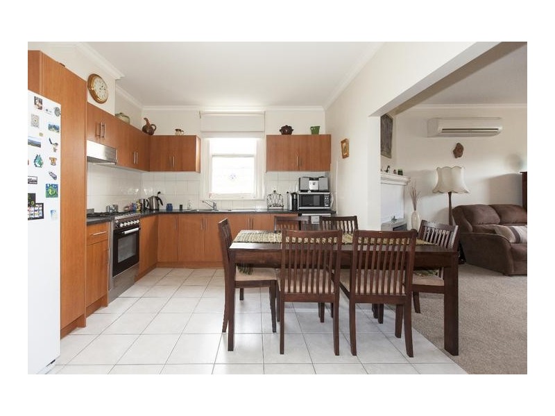 6 Queens Avenue, Ararat VIC 3377