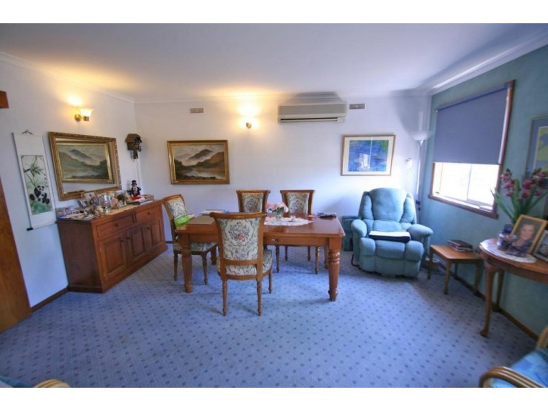 2173 Glenelg Highway, Lake Bolac VIC 3351