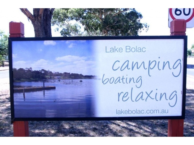 2173 Glenelg Hwy, Lake Bolac VIC 3351