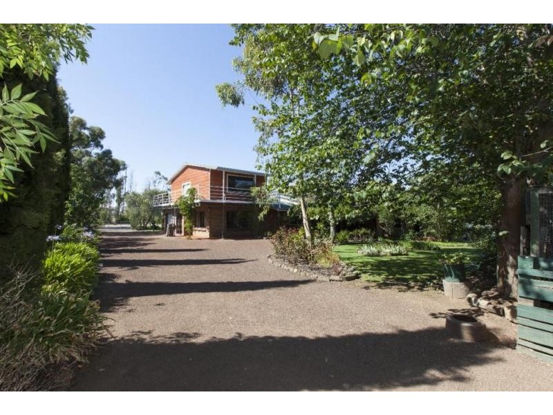 44 Wickliffe Road, Willaura VIC 3379