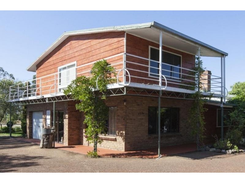 44 Wickliffe Road, Willaura VIC 3379