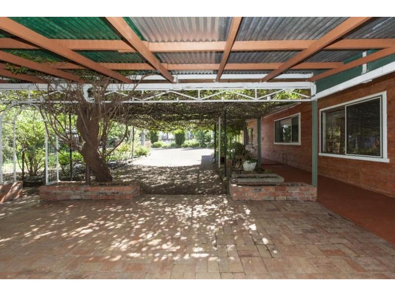 44 Wickliffe Road, Willaura VIC 3379