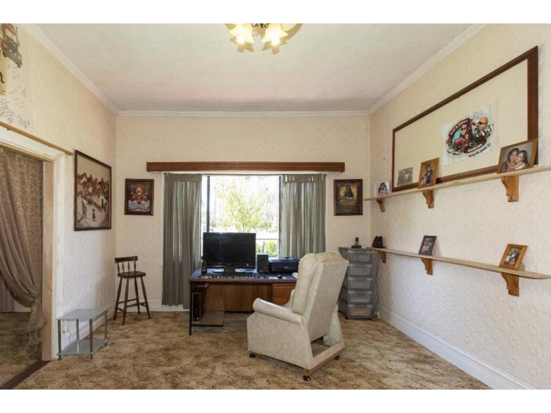 44 Wickliffe Road, Willaura VIC 3379