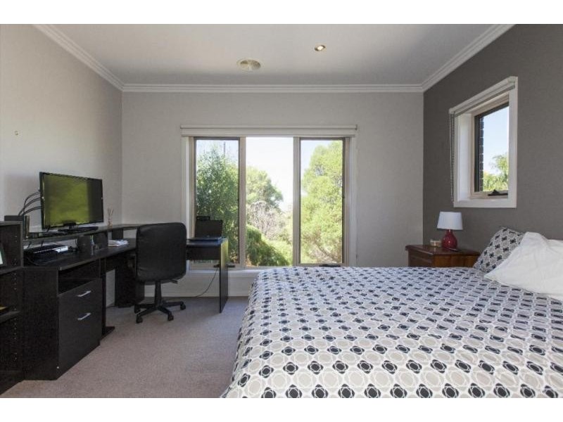 26 Henderson Street, Ararat VIC 3377