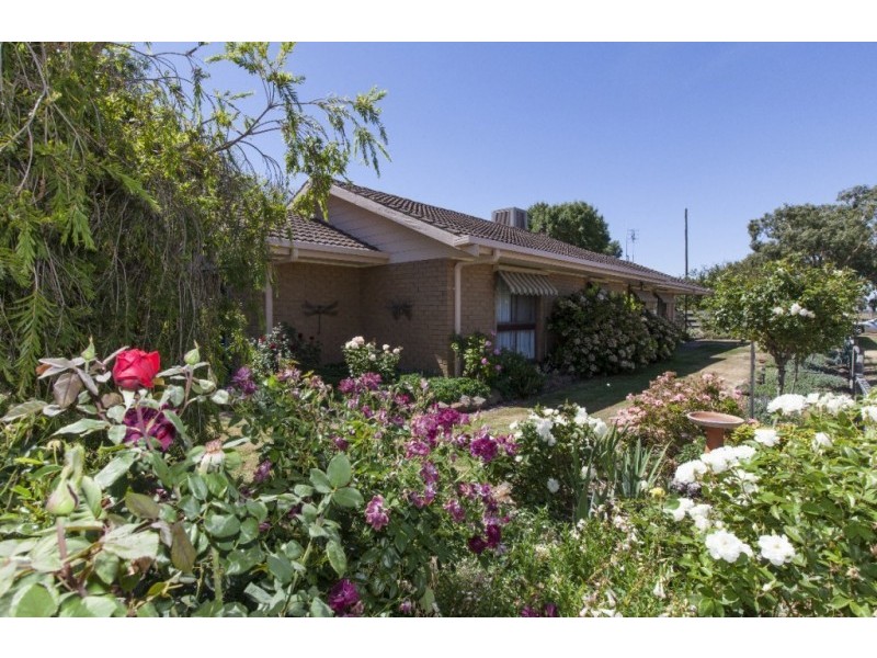 29 Ayrey Street, Willaura VIC 3379