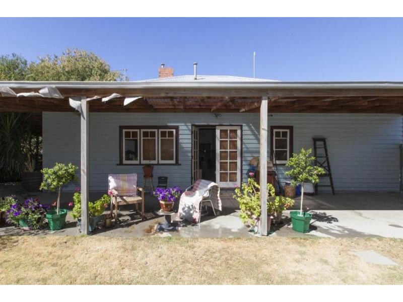 21 Rundell Street, Ararat VIC 3377