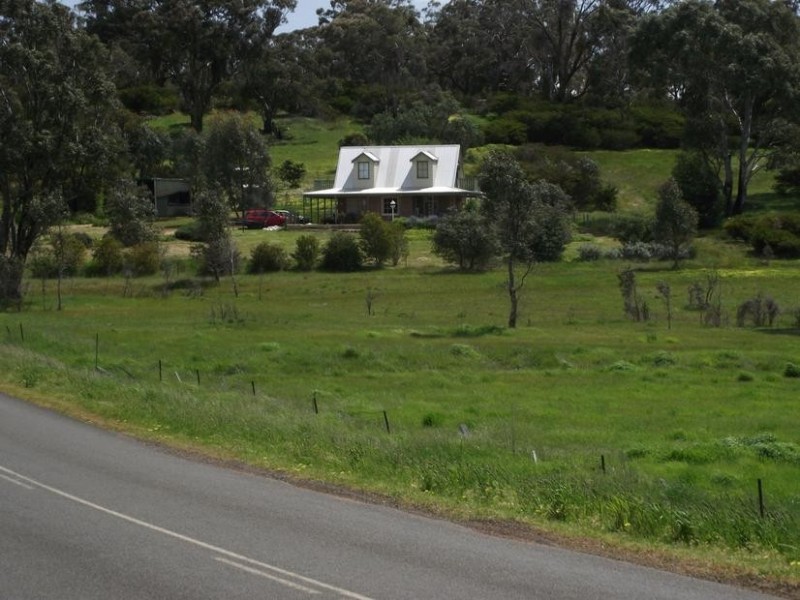 44 Dunkeld Road, Moyston VIC 3377