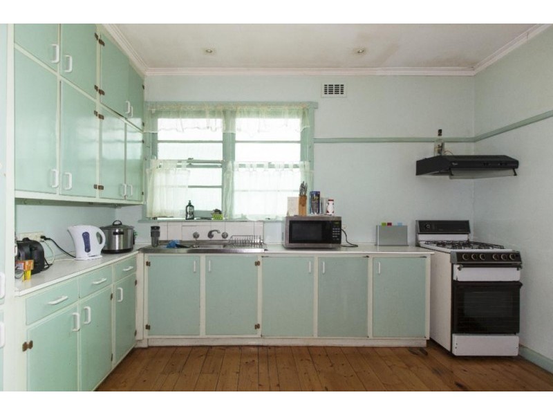 19 Montgomery Street, Ararat VIC 3377