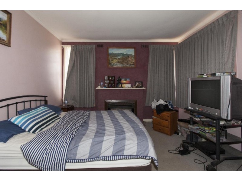 19 Montgomery Street, Ararat VIC 3377