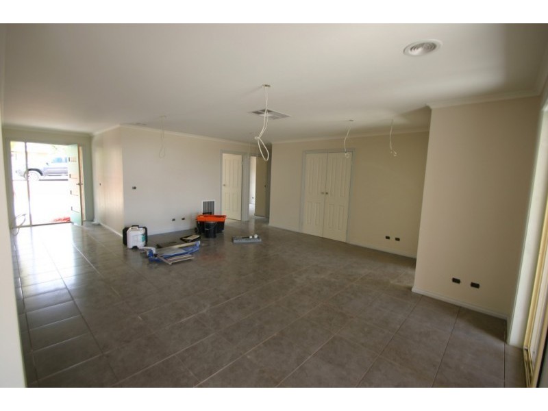 1 & 2/329 Barkly Street, Ararat VIC 3377