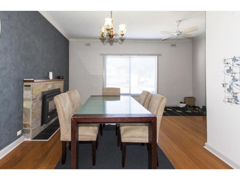 14 Clarke Street, Ararat VIC 3377