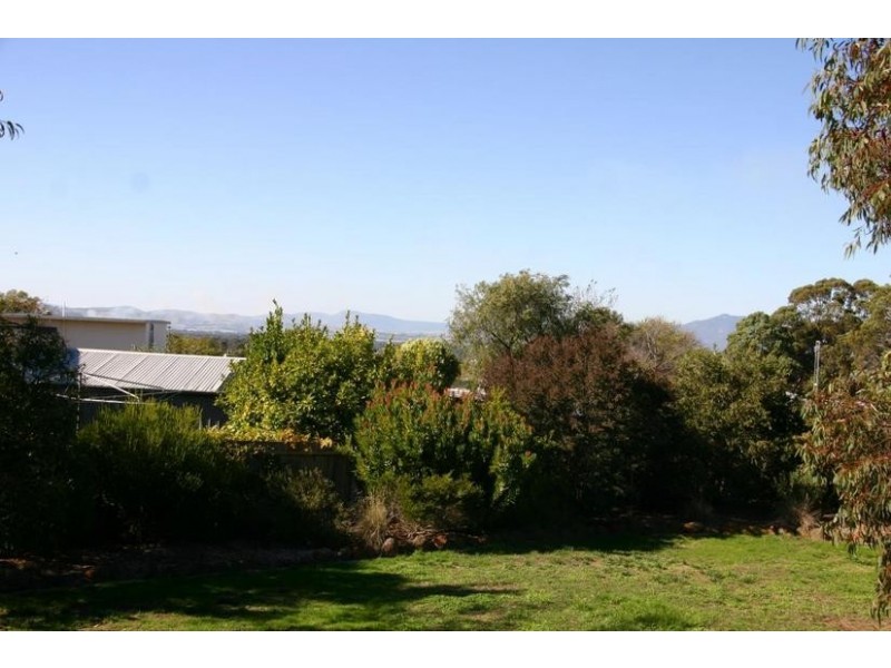 29 Henderson Street, Ararat VIC 3377