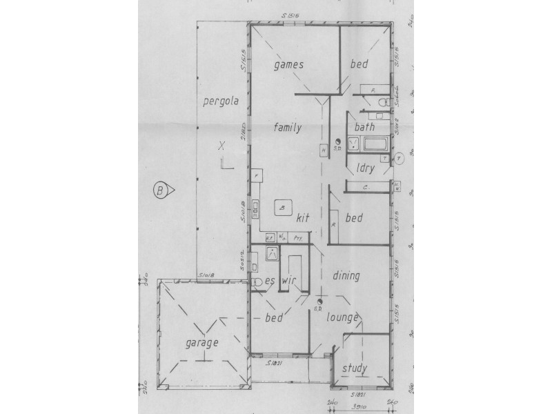 29 Henderson Street, Ararat VIC 3377 Floorplan