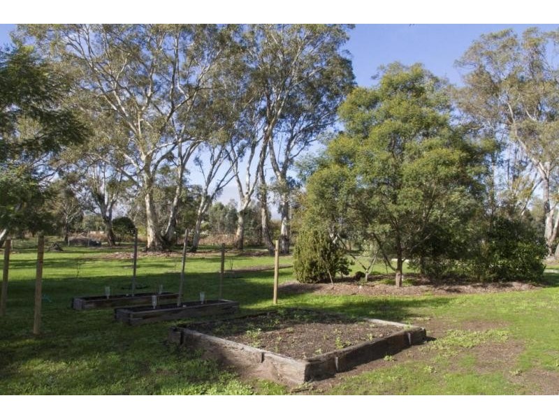 Lot 1,  Corner Ash Grove & McNeill Street, Ararat VIC 3377