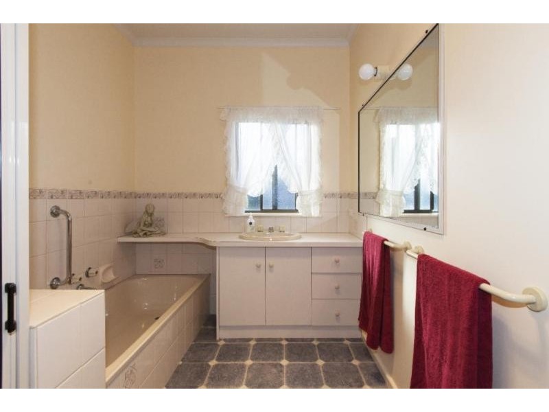 112 Lambert Street, Ararat VIC 3377