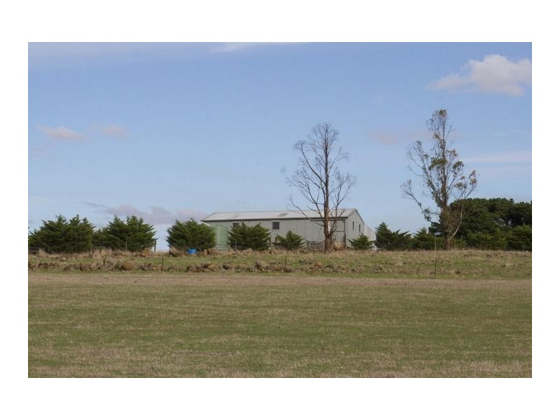 260 Nerrin Nerrin Estate Road, Lake Bolac VIC 3351