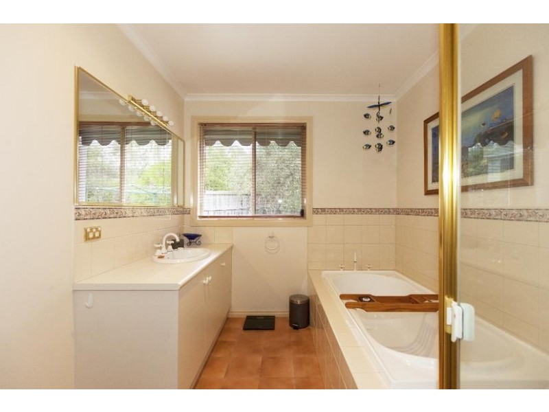 29 Henderson Street, Ararat VIC 3377