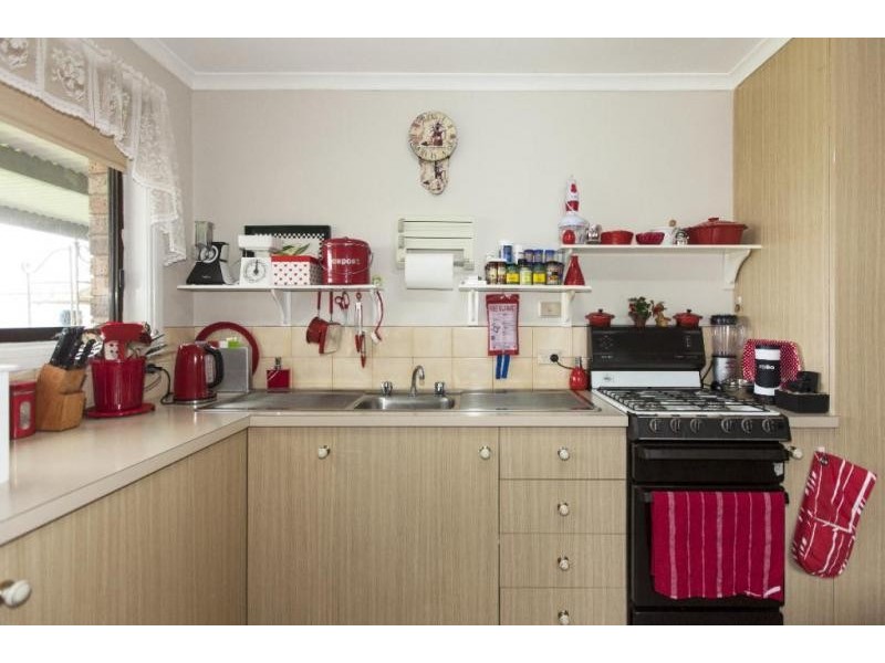37 Best Street, Ararat VIC 3377