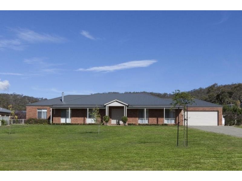 123 Picnic Road, Ararat VIC 3377