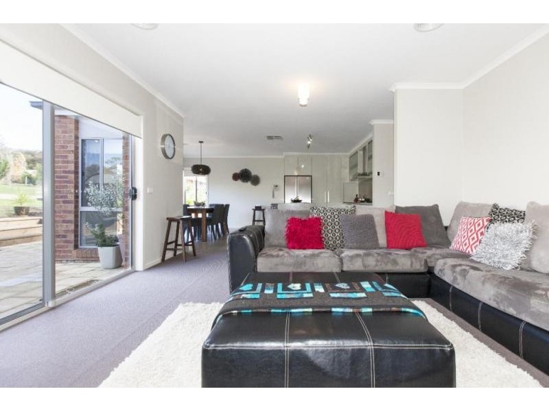 123 Picnic Road, Ararat VIC 3377