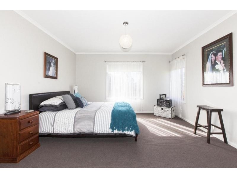 123 Picnic Road, Ararat VIC 3377
