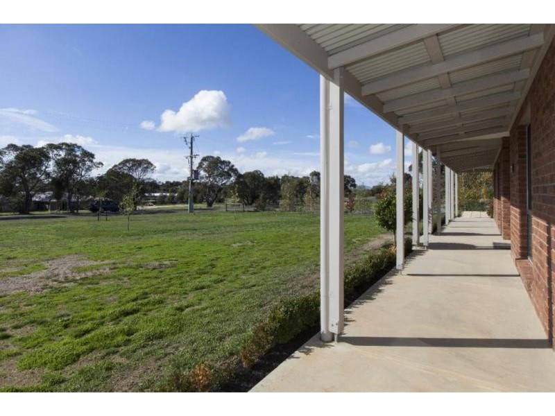 123 Picnic Road, Ararat VIC 3377
