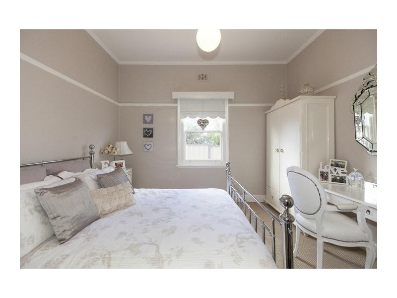 8 McLean Street, Ararat VIC 3377