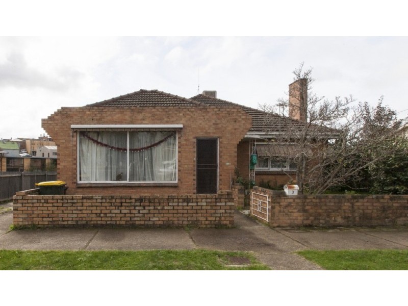3 McGibbony Street, Ararat VIC 3377
