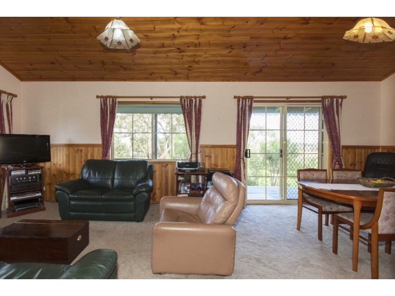 93 Lennons Lane, Landsborough VIC 3384