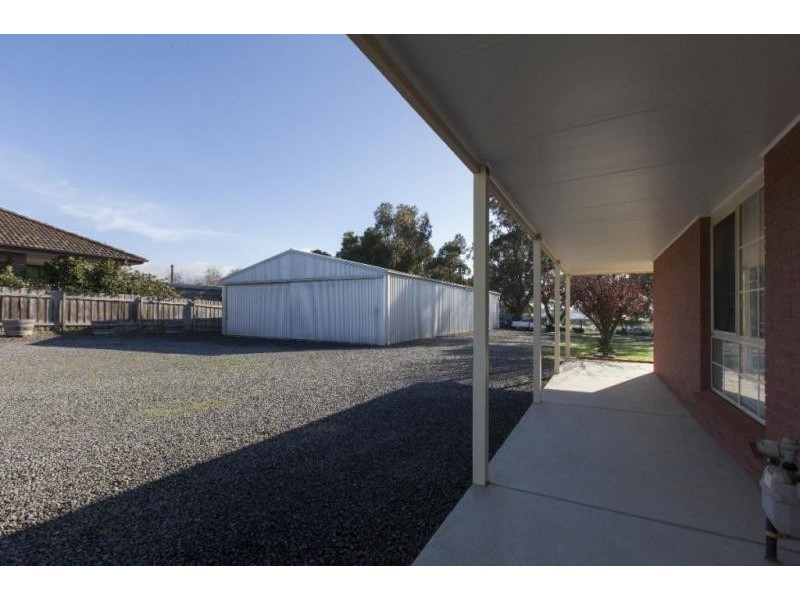47 Churchill Avenue, Ararat VIC 3377
