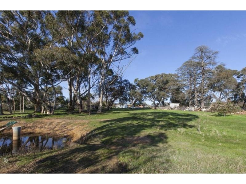 47 Churchill Avenue, Ararat VIC 3377