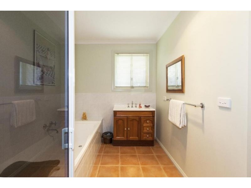 47 Churchill Avenue, Ararat VIC 3377