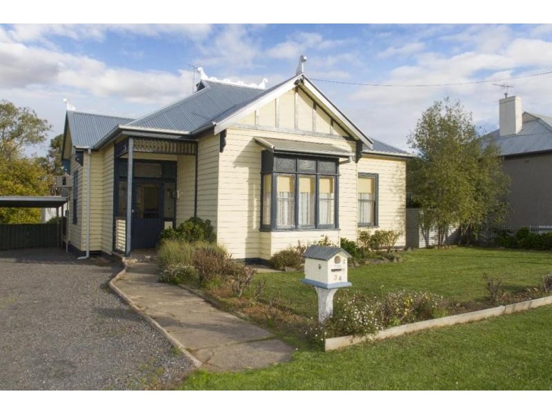 34 Benbow Street, Ararat VIC 3377