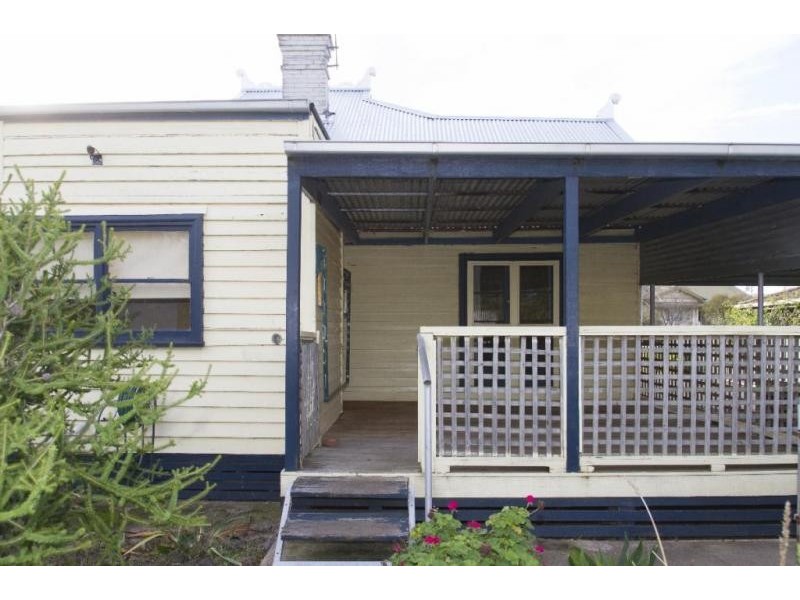 34 Benbow Street, Ararat VIC 3377