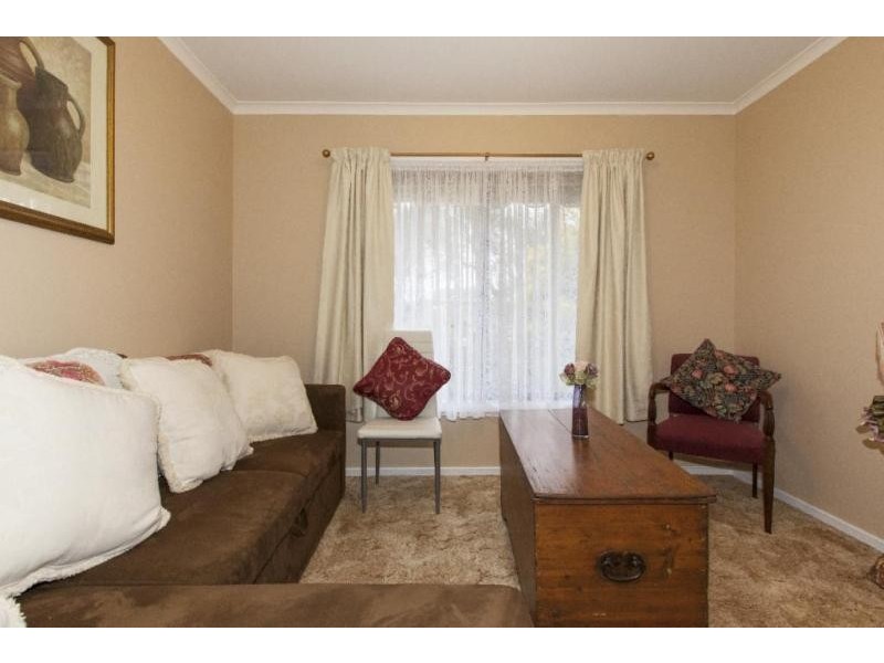 42 Dean Street, Ararat VIC 3377