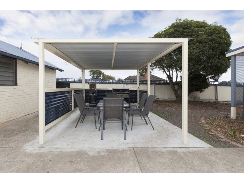 17 Viewpoint Street, Ararat VIC 3377