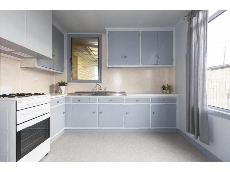 13 Stevens Crescent, Ararat VIC 3377