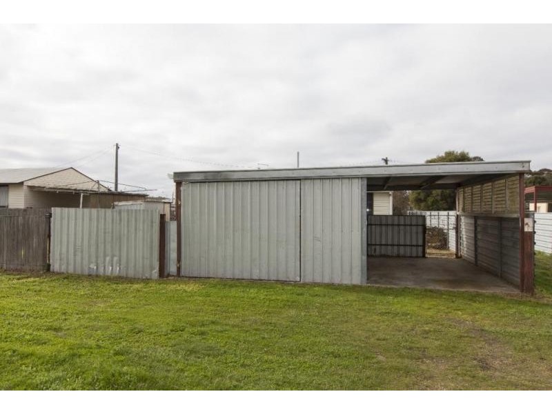 13 Stevens Crescent, Ararat VIC 3377