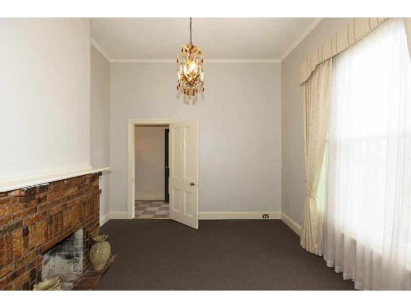 57 Moore Street, Ararat VIC 3377