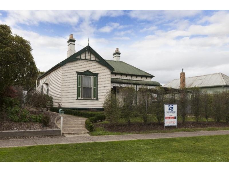 57 Moore Street, Ararat VIC 3377