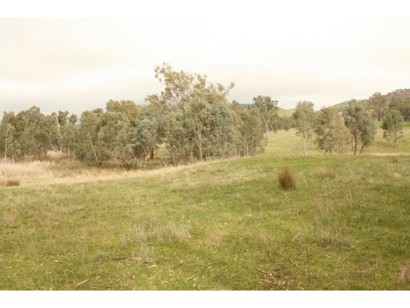 1 Pyrenees Highway, Elmhurst VIC 3469