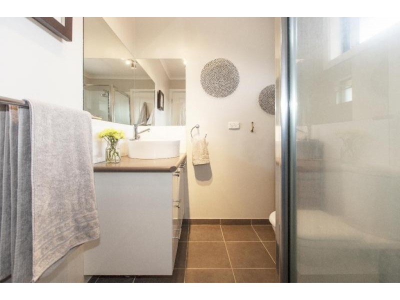 76 Banfield Street, Ararat VIC 3377