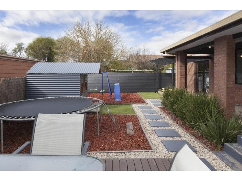 76 Banfield Street, Ararat VIC 3377