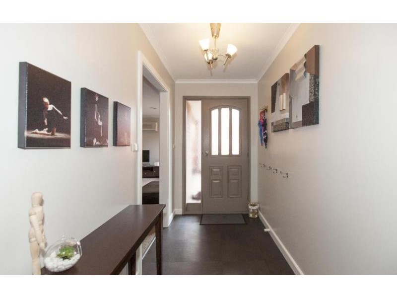 76 Banfield Street, Ararat VIC 3377