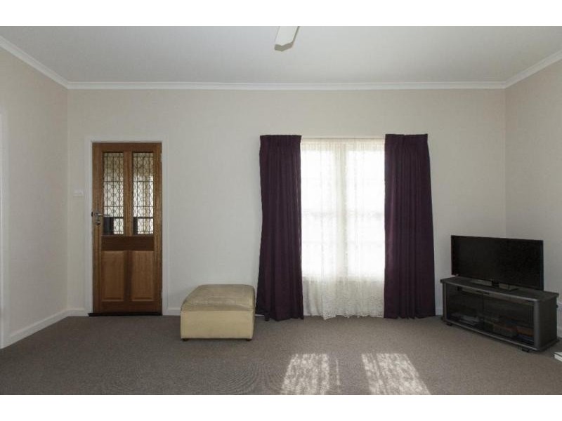 14 Bonnin Avenue, Ararat VIC 3377