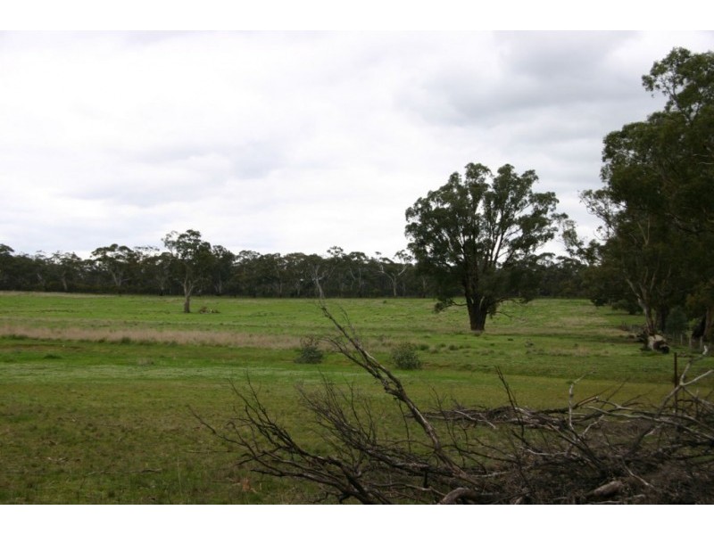 4 Londonderry Road, Moyston VIC 3377