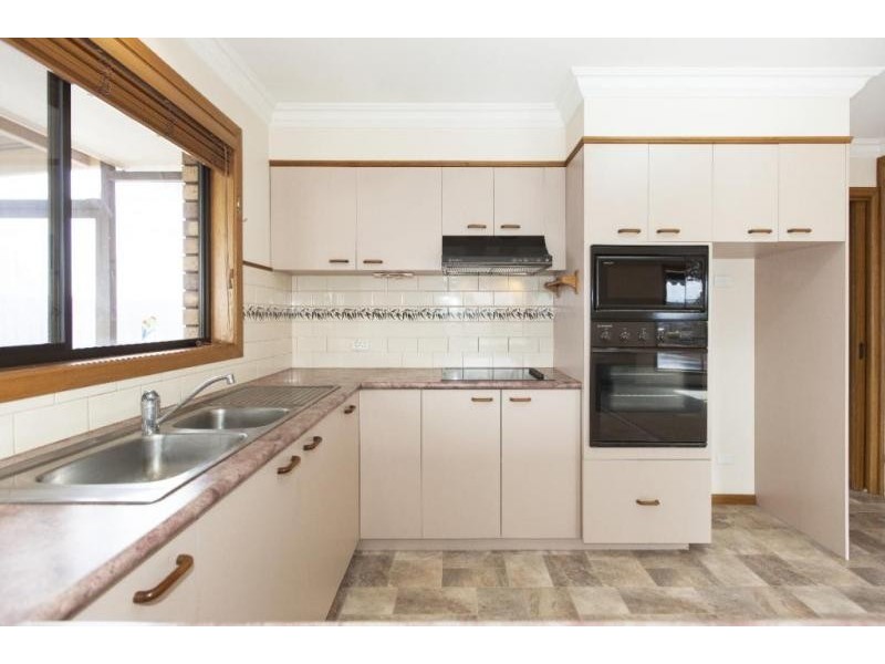162 Moore Street, Ararat VIC 3377