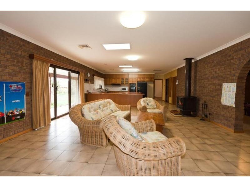 13 Golf Links Road, Ararat VIC 3377