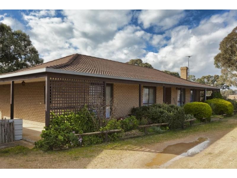 41 Warrak Road, Ararat VIC 3377